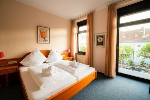 Hotel Restaurant Nassauer Löwen, Забронировать Отель Нассау Рейнланд-Пфальц