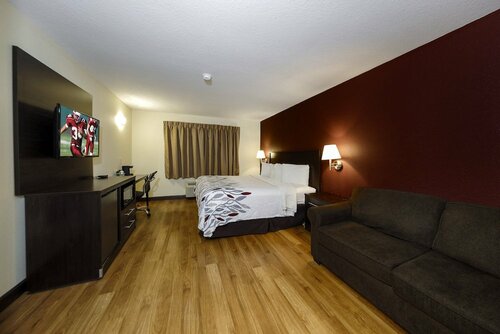 Red Roof Inn Osage Beach - Lake of the Ozarks, Забронировать Отель Осейдж-Бич Lake of the Ozarks