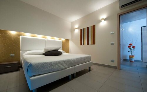 Residence Desireè, Забронировать Отель Отели и гостиницы Рива-дель-Гарды, Отель