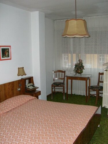 Albergo Aurora, Забронировать Отель Моэна Долина Валь-ди-Фасса