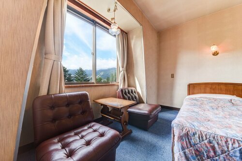 Hakuba Royal Hotel, Забронировать Отель Отели Горнолыжного курорта Хакуба с парковкой, Парковка