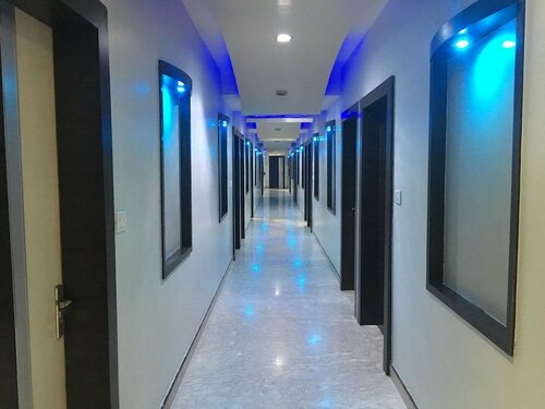 Hotel Bundelkhand Pride, Varaa Hotelli Hotellit Jhansi uima-altaalla, Uima-allas