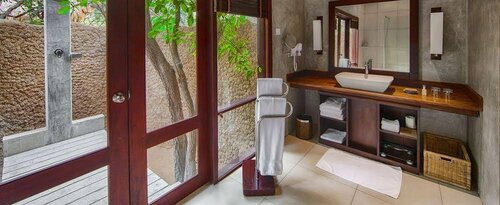 Uga Jungle Beach - Trincomalee, Забронировать Курортный отель Курортные отели Нилавели, Курортный отель