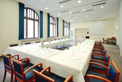 Tryp by Wyndham Kassel City Centre