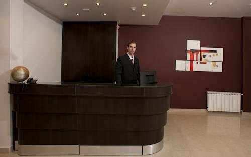 Hotel Polans, Забронировать Отель Отели Чиполлетти с парковкой, Парковка