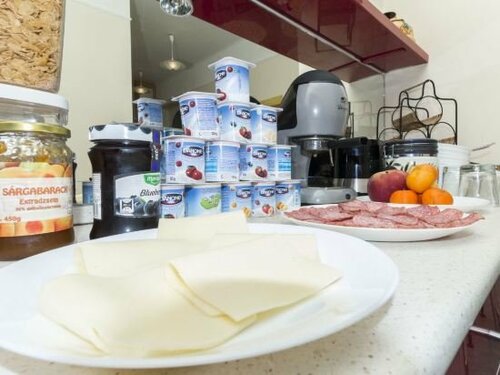 Budapest Bed and Breakfast, Забронировать Отель Отели Будапешта с завтраком, рядом с Площадь Героев, Завтраки