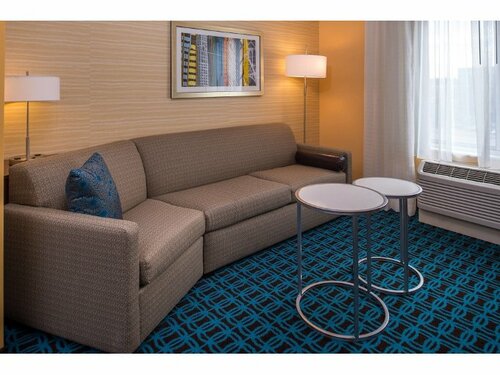 Fairfield Inn & Suites by Marriott St. Louis Westport, Забронировать Отель Мэриленд-Хайтс Миссури