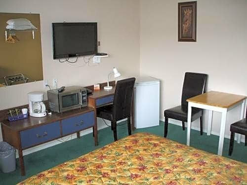 Travellers Motel, Забронировать Мотель Отели Кранбрук с парковкой, Парковка