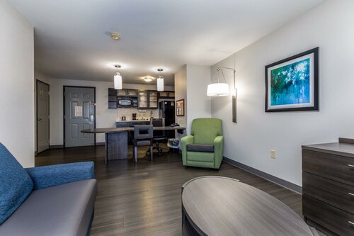 Candlewood Suites Knoxville Airport-Alcoa by IHG, Забронировать Отель Алкоа 