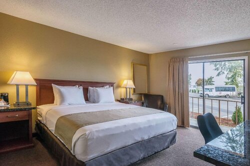 Rodeway Inn & Suites Portland - Jantzen Beach, Rezerwuj Hotel Portland Willamette Valley