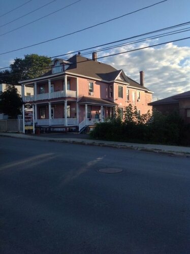 Maison McKenzie House, Book Bed and Breakfast Campbellton New Brunswick