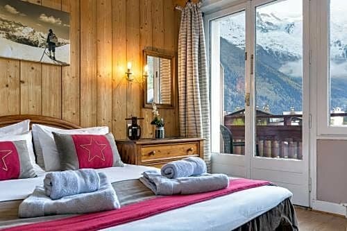 Chalet Hôtel La Sapinière, Забронировать Шале Коттеджи Долины Шамони, Коттедж