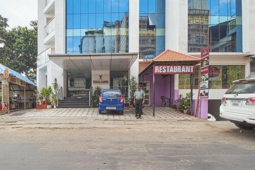 Hotel Town Tower, Забронировать Отель Отели Тируванантапурам 3 звезды, 3*