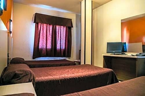 Hotel La Nava, Забронировать Отель Иснальос Granada Province
