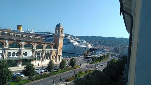 Residence Al Granzo, Забронировать Отель Отели Триеста 3 звезды, рядом с Базилика Палеокристина, 3*