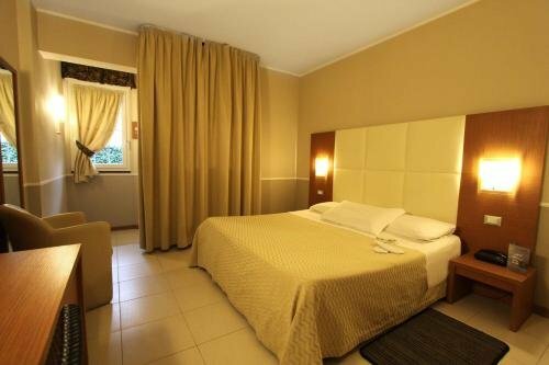 Poggio Hotel, Забронировать Отель Отели Аренцано с завтраком, Завтраки