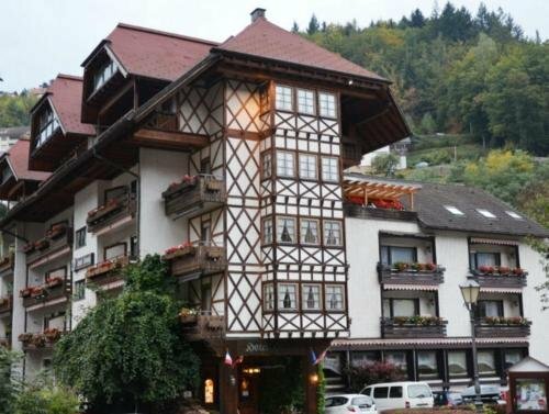 Hotel Hirsch, Забронировать Отель Бад-Петерсталь-Грисбах Шварцвальд