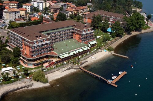 Grand Hotel Dino, Забронировать Отель Лавено Provincia di Varese