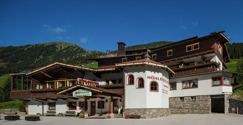 Hotel Höhlenstein, Забронировать Отель Отели Тироля с парковкой, Парковка