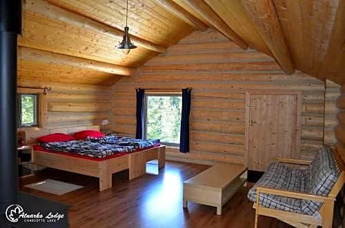 Atnarko Lodge, Забронировать Отель Отели Cariboo Chilcotin Coast 3 звезды, 3*