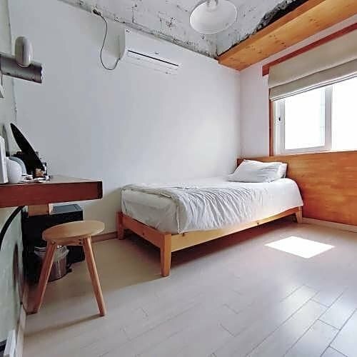 Good Day Mate Hostel