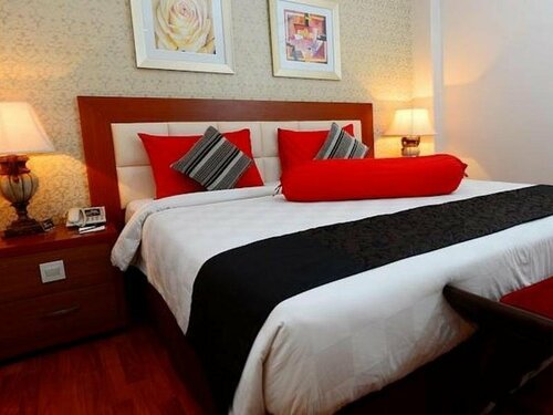 Hotel Scarlet Makassar, Забронировать Отель Отели провинции Южного Сулавеси с парковкой, Парковка