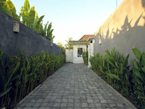 Jagaditha Villas, Забронировать Отель Отели Denpasar Municipality с бассейном, Бассейн
