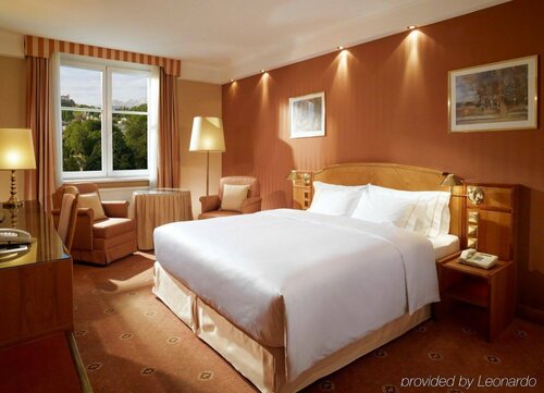 Sheraton Grand Salzburg, Забронировать Отель Отели Окрестностей Зальцбурга 5 звезд, 5*