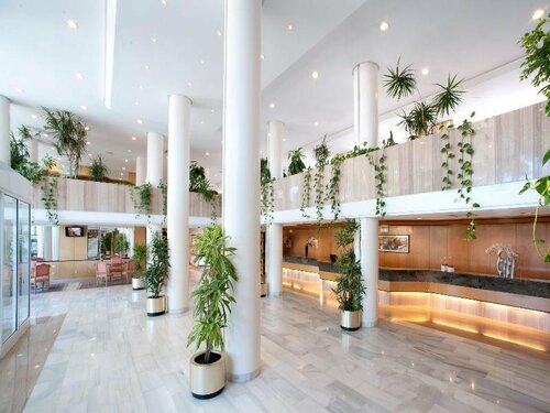 Grupotel Gran Vista & Spa, Забронировать Курортный отель Отели Кан-Пикафорт 4 звезды, рядом с Es Comú, 4*