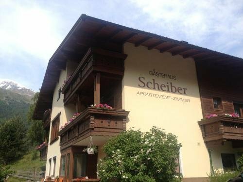 Gästehaus Scheiber, Забронировать Отель Отели Тироля с парковкой, Парковка