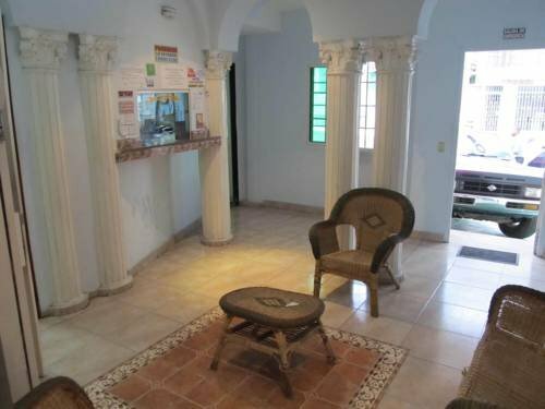 Hotel BackPacker Inn, Boek Hotel Panama-Stad Hotels met Parkeerplaats, Parkeren