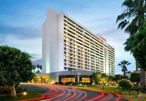 Torrance Marriott Redondo Beach, Забронировать Отель Торранс Саут-бэй