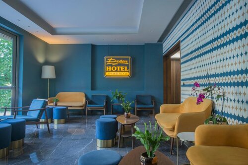 Delice Hotel - Family Apartments, Забронировать Апартаменты/квартира Афины Острова Саронического залива - Аттика, рядом с Мегаро Мусикис