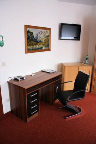 Heidekönig Hotel Celle, Забронировать Отель СПА-отели Целле, SPA-услуги