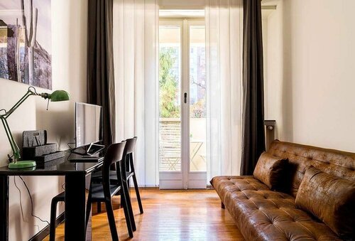 Residence Monti 71, Забронировать Отель Семпионе Милан