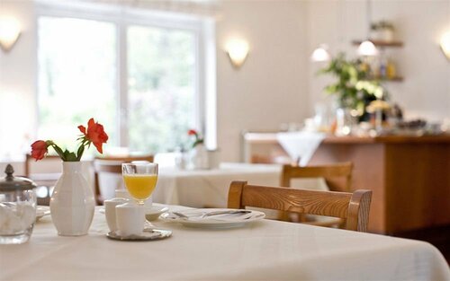 Garten Luisental, Забронировать Отель Отели Мюльхайм-на-Руре 3 звезды, 3*