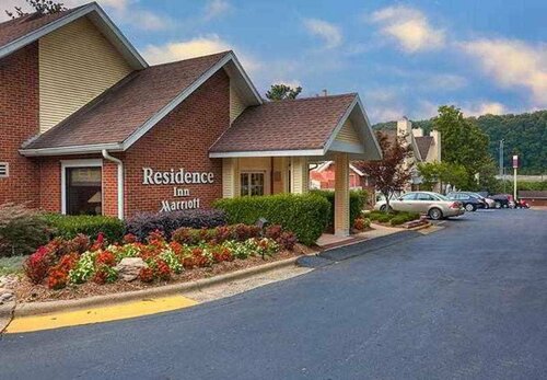 Residence Inn Charlotte South at I-77 Tyvola Road, Забронировать Отель Executive Park Шарлотт