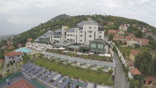 Hotel Villa Breg, Book Hotel Hoteller i Vojvodina med pool, Swimmingpool
