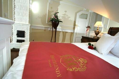 Hertelendy Kastély Exclusive, Buchen Sie Hotel Kutas Somogy