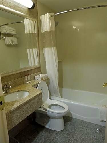 Ramada Long Island City