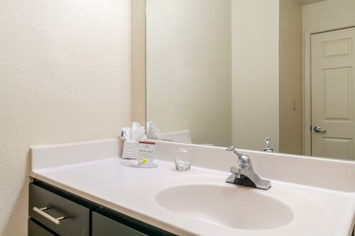 Candlewood Suites Washington-Fairfax, Rezerwuj Hotel Fairfax Washington DC Metropolitan area