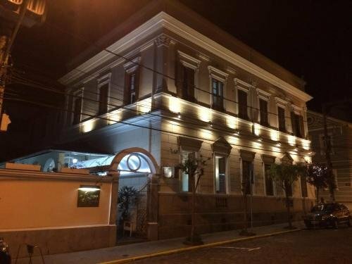 Hotel São Paulo, Забронировать Отель Нова-Фрибургу штат Рио-де-Жанейро