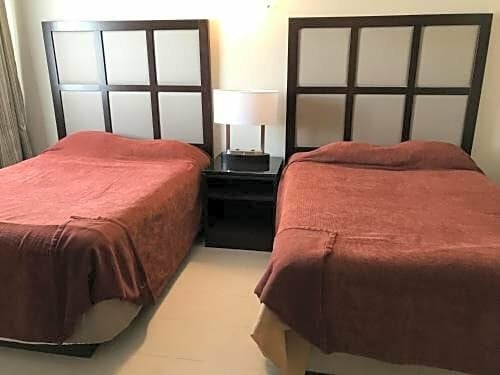 Paris Hotel