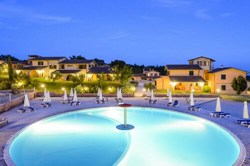 Villa Moris, Забронировать Отель СПА-отели Масса-Марритима, SPA-услуги