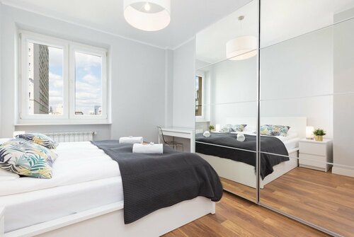Unique Warsaw Center Apartment, Забронировать Апартаменты/квартира Средместье Варшава