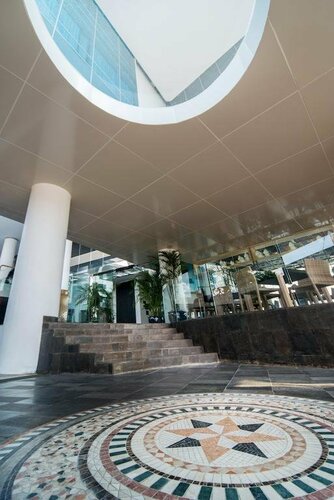 Blue Sky Hotel Petamburan, Đặt Khách sạn Cilandak Jakarta, gần Wisma 77
