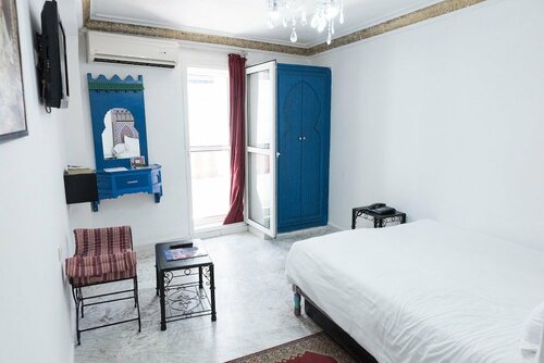 Hotel Moroccan House Casablanca, Забронировать Отель Отели Касабланки 3 звезды, рядом с Центральный рынок Касабланки, 3*