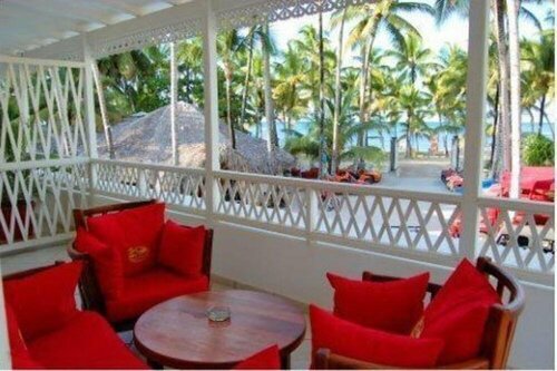 Las Cayenas Beach Hotel, Book Hotel 3-stjernede hoteller i Las Terrenas, 3*
