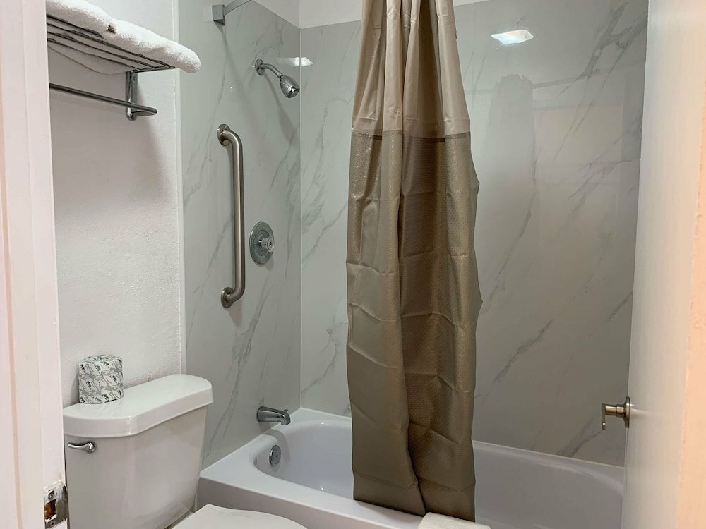 Motel 6 Tampa Near Fairgrounds - Casino