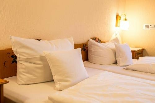 Hotel Hirsch, Забронировать Отель Бад-Петерсталь-Грисбах Шварцвальд